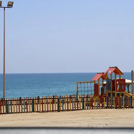 Bright & Airy Sea View * 모야카